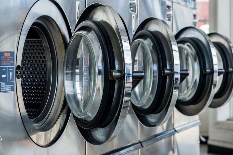 Commercial laundry services